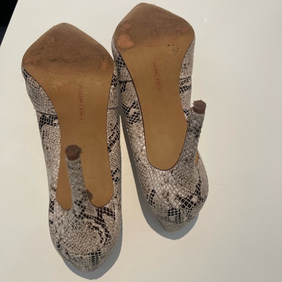 Vince Camuto Snakeskin Heels - Picture 5 of 7